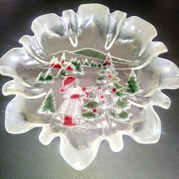 MIKASA FUSED GLASS DECORATIVE CHRISTMAS PLATE. - Picture 6 of 6